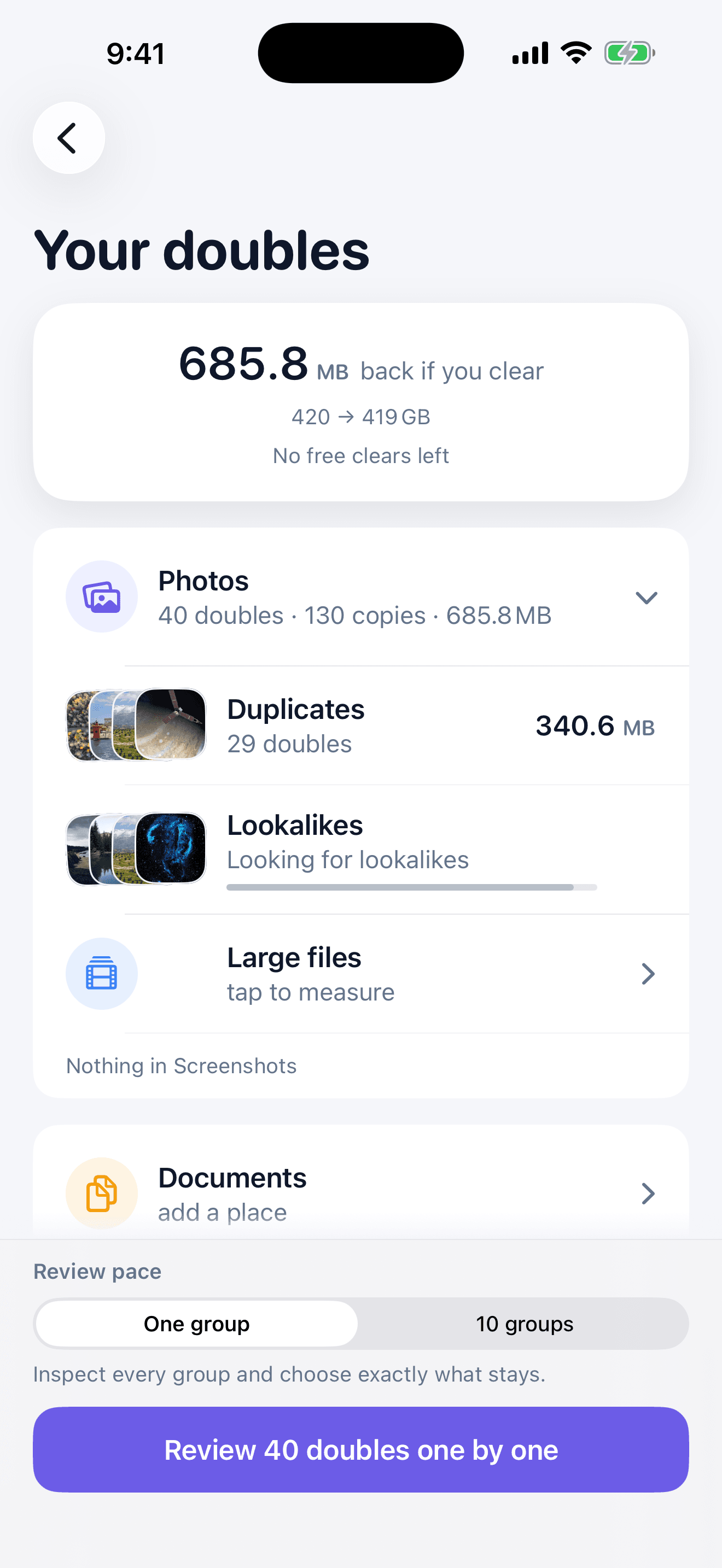 Dupelganger showing a photo library, estimated recoverable storage, and duplicate photos ready to review